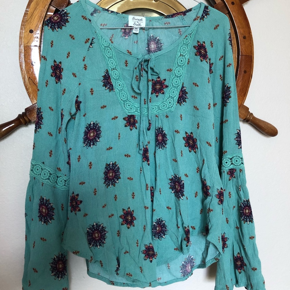 Teal/aqua blue Bell-sleeve blouse